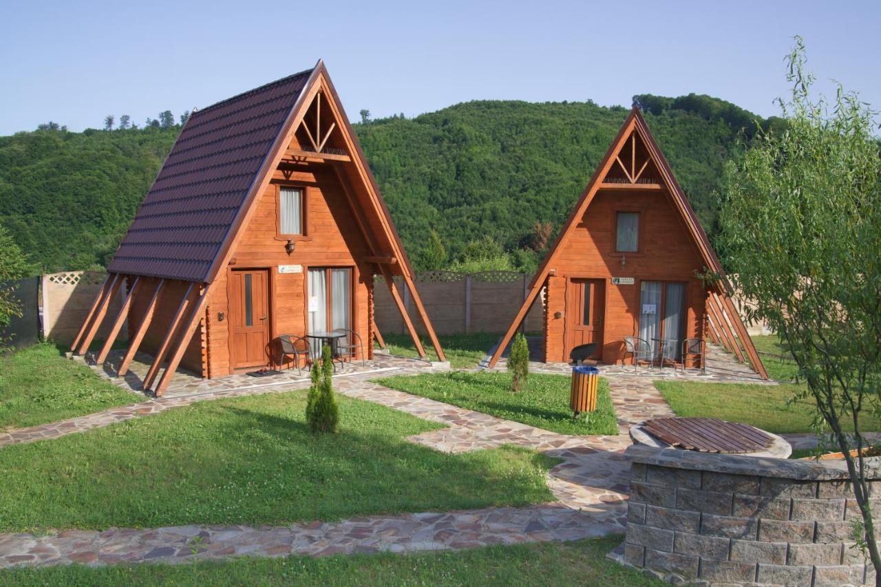 Green Property Dofteana 外观 照片