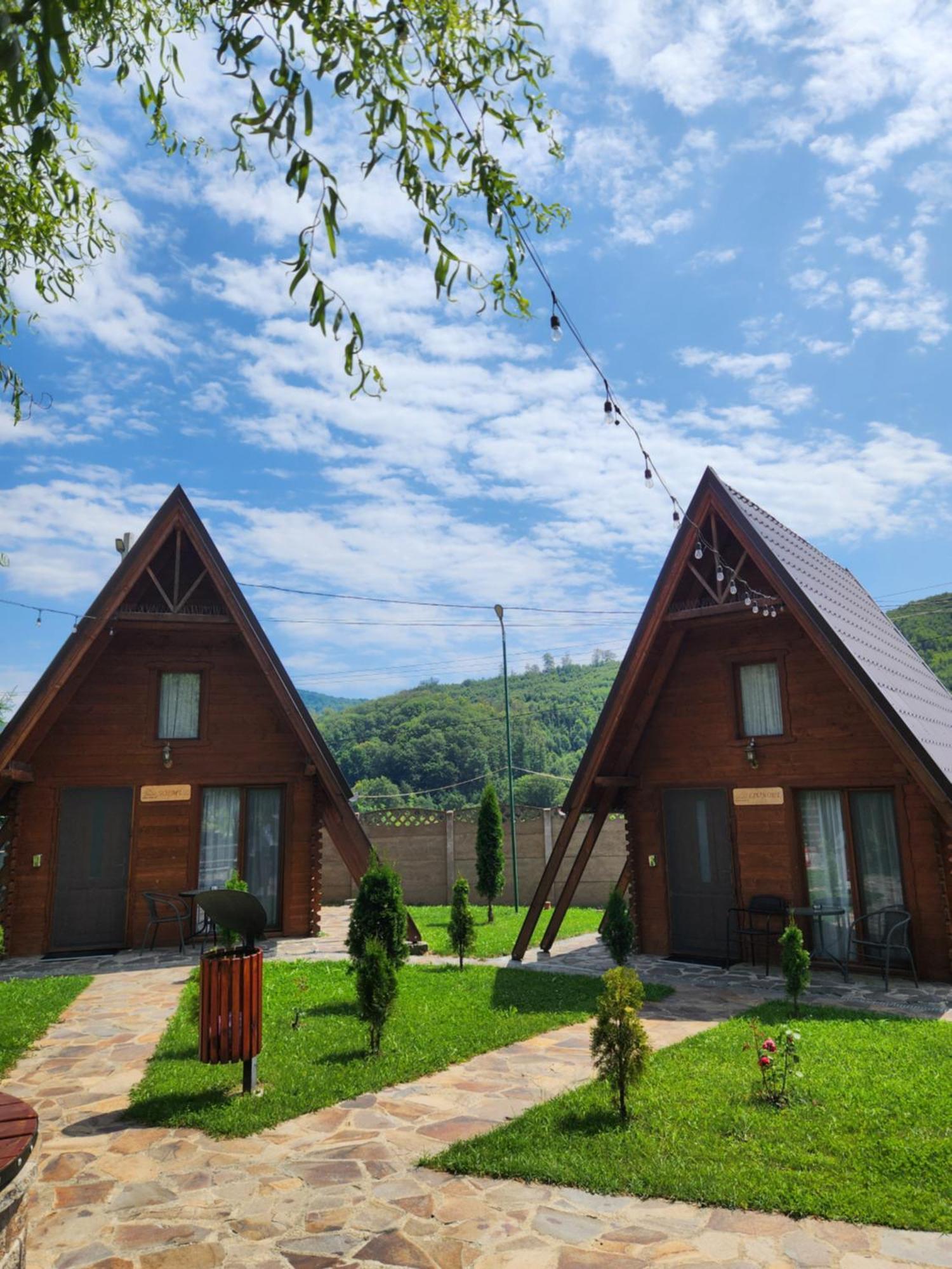 Green Property Dofteana 外观 照片